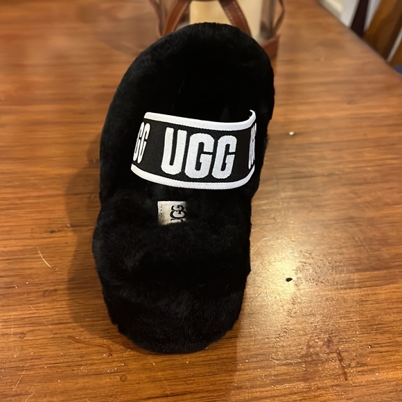 Ugg Australia Oh Yeah sandals slides shoes  black new Women’s size 7 - Picture 15 of 16